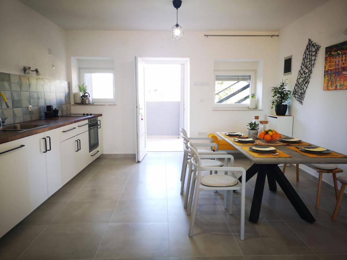 Apartment Sunrise, Coastal Istra, Pula Duga Uvala Pavicini Extérieur photo